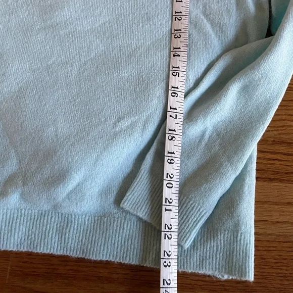 Talbots Light Blue 'Thankful' Sweater XS perfect conditioning worn once - Picture 4 of 7
